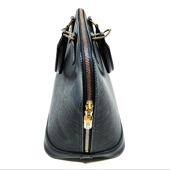 ❌❌SOLD❌❌AUTH Louis Vuitton LV Alma MM Handbag Bag Black Epi Leather Tote - Picture 3 of 9